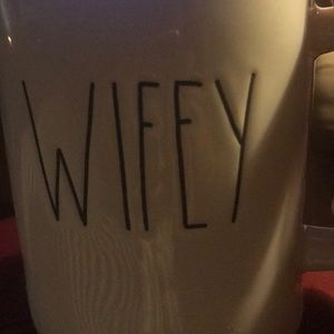 Meet your Posher, Deana